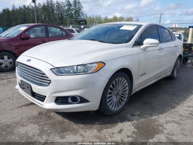3FA6P0RU3ER178235 Ford Fusion Hybrid Titanium