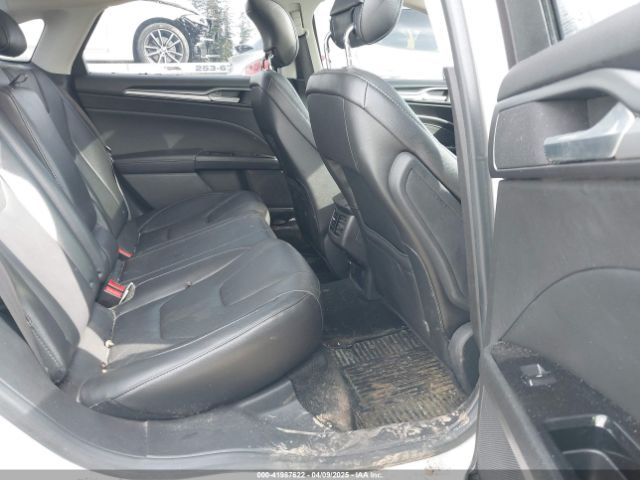 3FA6P0RU3ER178235 Ford Fusion Hybrid Titanium