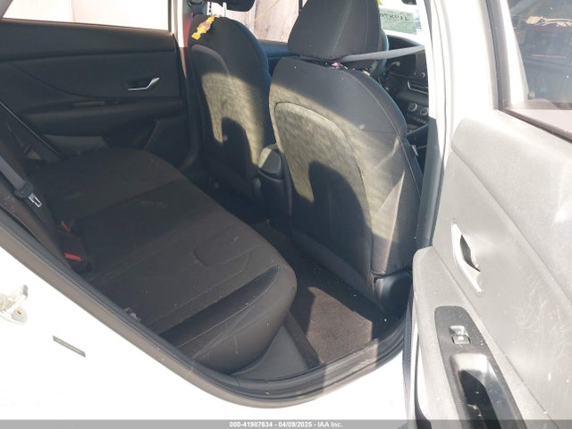 5NPLL4AG5MH014878 Hyundai ELANTRA SE