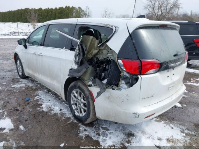 2024 CHRYSLER VOYAGER 2C4RC1CG9RR182104 Photo 2
