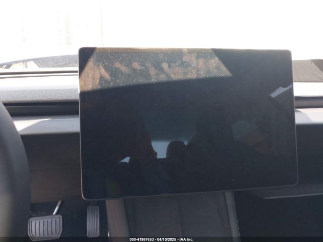5YJ3E1EA3RF758189 Tesla MODEL 3