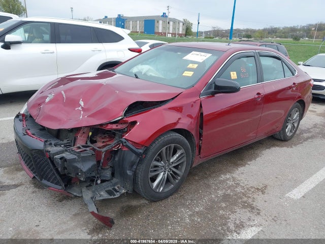 4T1BF1FK1FU891578 Toyota CAMRY SE