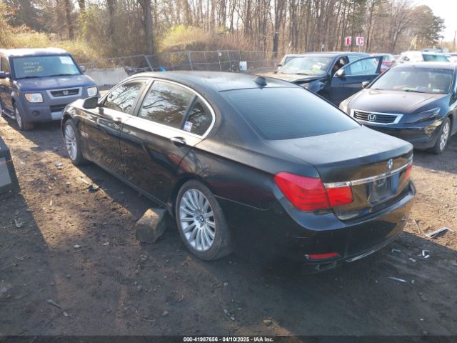 2011 BMW 750LI WBAKB8C51BCY66913 Photo 2