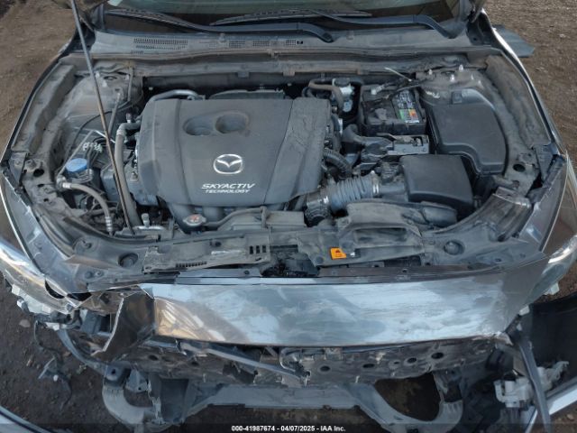 3MZBN1V38JM209128 Mazda Mazda3 Touring