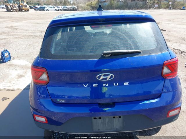 KMHRB8A3XMU102182 Hyundai Venue Se