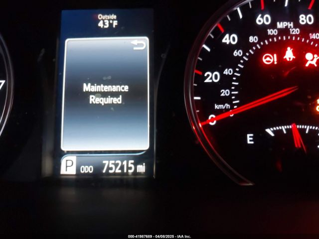 4T1BF1FK1HU770763 Toyota CAMRY SE