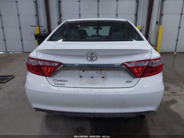 4T1BF1FK1HU770763 Toyota CAMRY SE