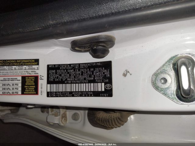 4T1BF1FK1HU770763 Toyota CAMRY SE