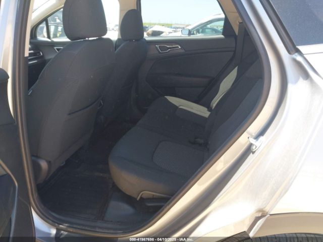 KNDPU3DF6S7352481 KIA Sportage Lx