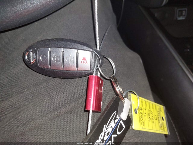 5N1DR2MM5KC622803 Nissan Pathfinder Sv