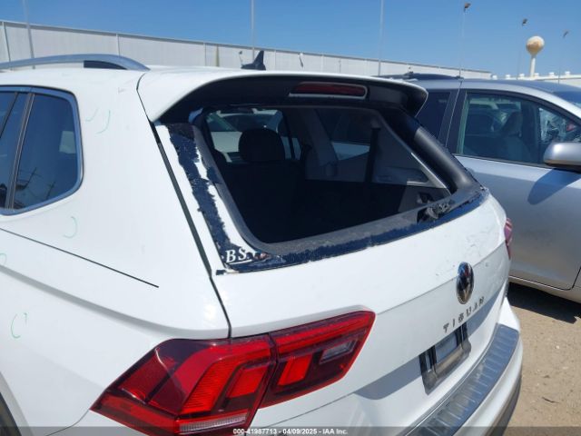 3VV3B7AX7NM032705 Volkswagen Tiguan 2.0t Se