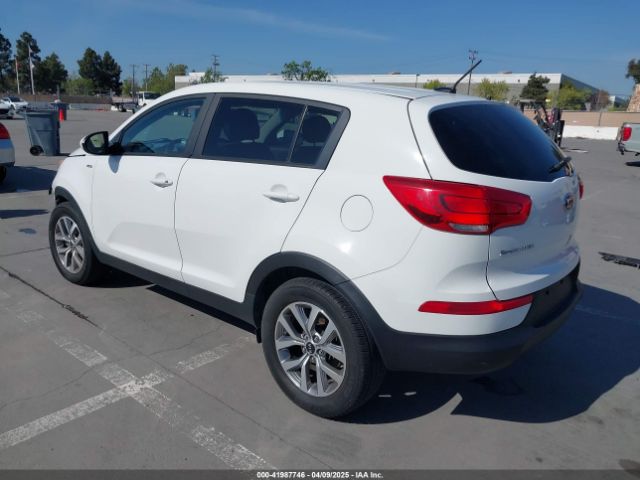 KNDPBCAC8G7803255 KIA Sportage Lx