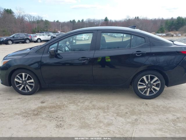 3N1CN8EV8ML890972 Nissan Versa Sv Xtronic Cvt