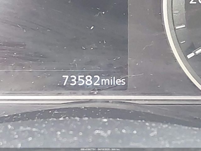 3N1CN8EV8ML890972 Nissan Versa Sv Xtronic Cvt