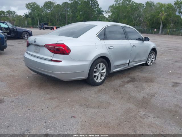 1VWAT7A30HC079030 Volkswagen Passat 1.8t S