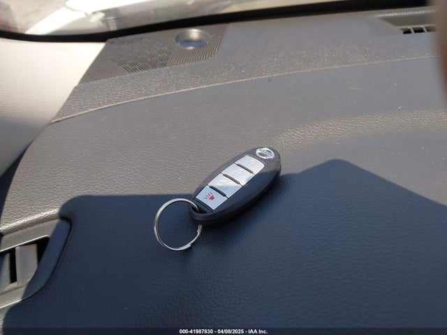 JN8AT2MTXGW027004 Nissan ROGUE SV