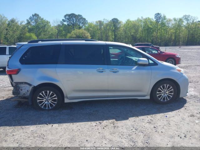 5TDYZ3DC7KS006280 Toyota Sienna Xle 8 Passenger