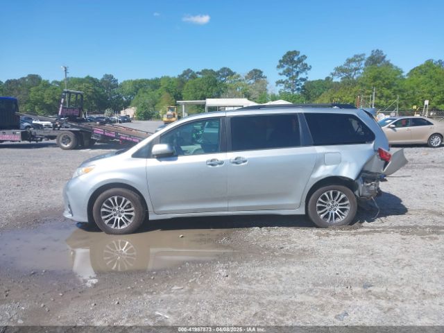 5TDYZ3DC7KS006280 Toyota Sienna Xle 8 Passenger