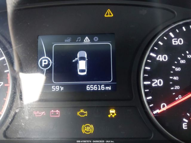 5XXGT4L30JG258392 KIA Optima Lx