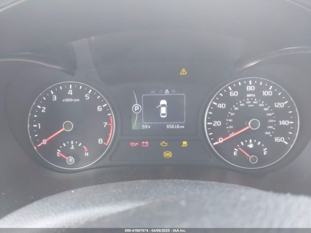 5XXGT4L30JG258392 KIA Optima Lx