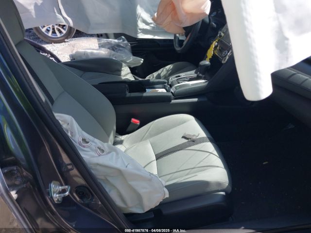 19XFC2F52JE021635 Honda Civic Lx