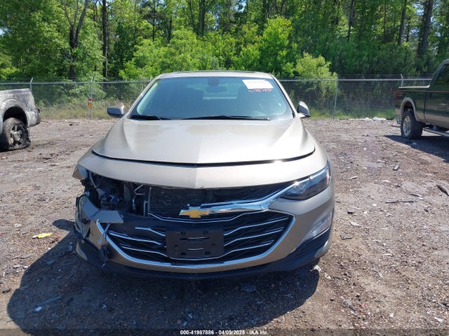 1G1ZD5ST3NF172519 Chevrolet Malibu Fwd Lt