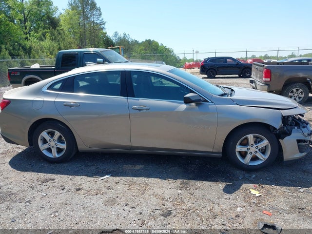 1G1ZD5ST3NF172519 Chevrolet Malibu Fwd Lt