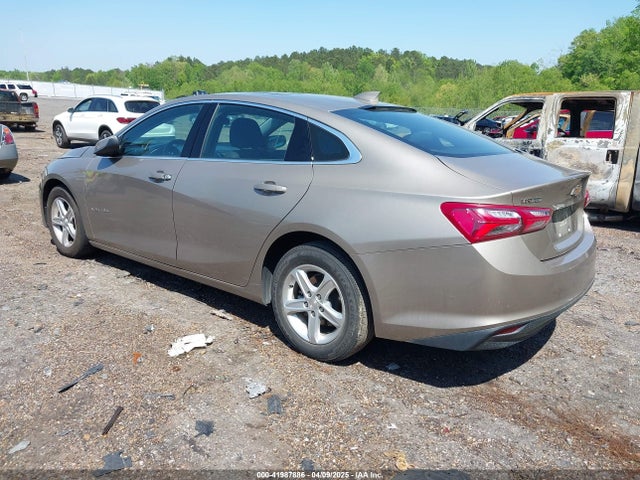 1G1ZD5ST3NF172519 Chevrolet Malibu Fwd Lt