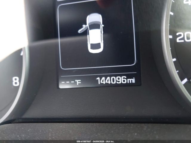 KMHD84LF9JU607893 Hyundai ELANTRA SEL