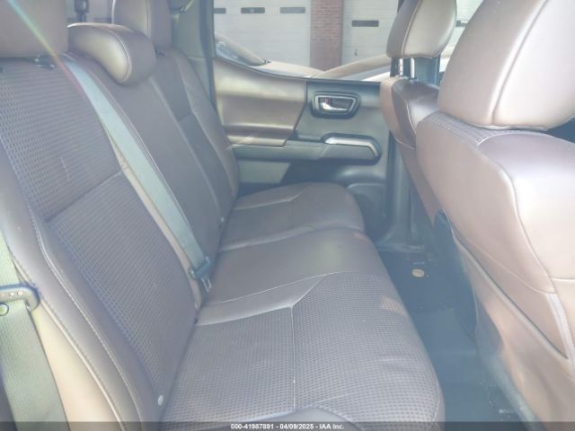 3TMGZ5ANXGM034448 Toyota Tacoma Limited