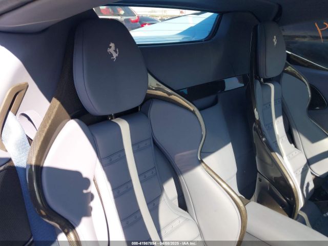 ZFF96NMA1R0310002 Ferrari Sf90 Spider