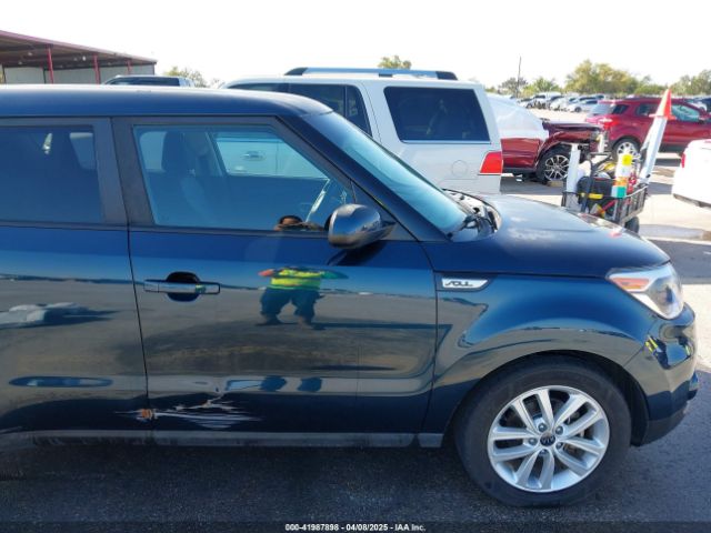 KNDJP3A50H7501811 KIA SOUL +