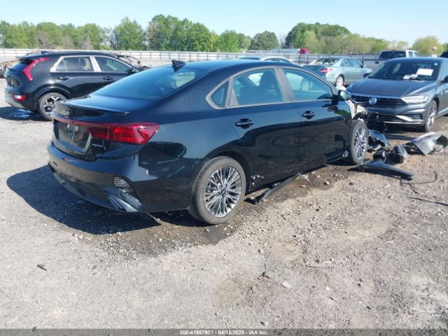 3KPF54AD9RE794408 KIA Forte Gt-line
