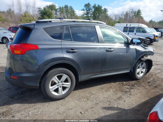 JTMRFREV1ED085266 Toyota Rav4 Xle