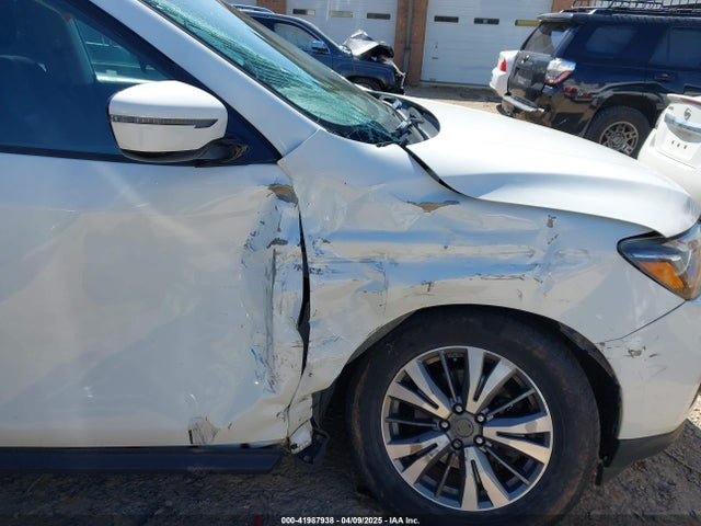 5N1DR2MMXHC616486 Nissan Pathfinder Platinum/s/sl/sv