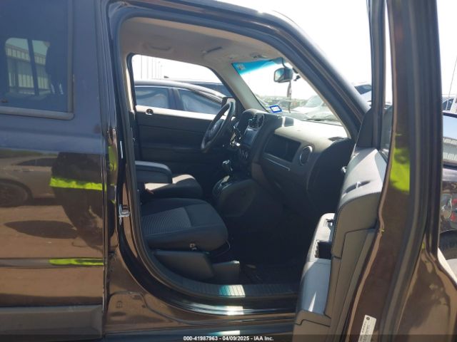 1C4NJPBB7ED730157 Jeep Patriot Sport