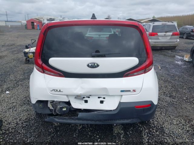 KNDJ23AU8M7796995 KIA SOUL S