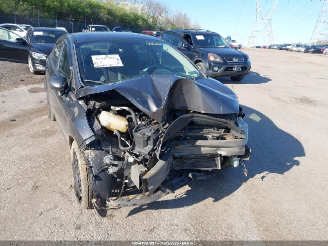 3FADP4BJ1FM128656 Ford FIESTA SE
