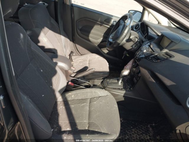 3FADP4BJ1FM128656 Ford FIESTA SE