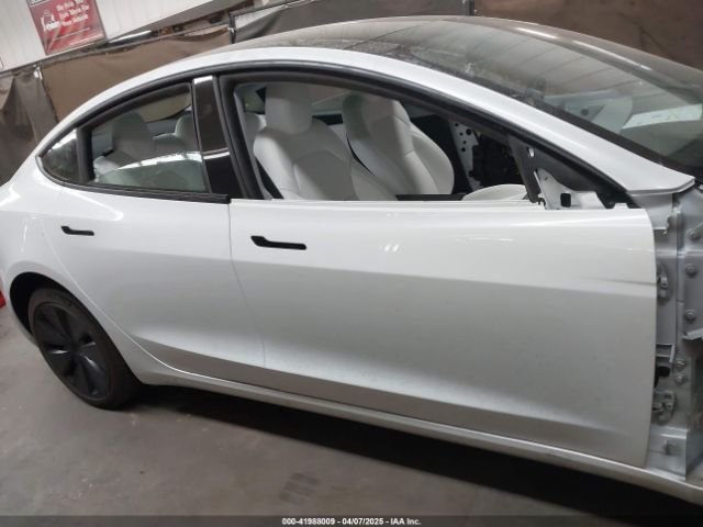 5YJ3E1EA9RF836300 Tesla MODEL 3