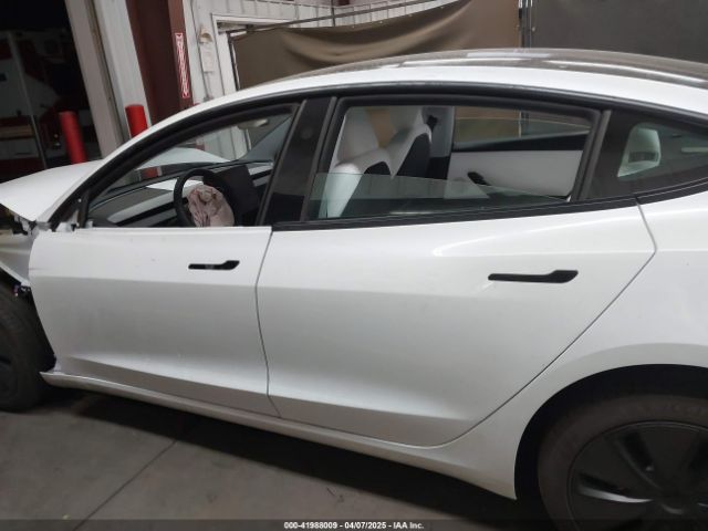 5YJ3E1EA9RF836300 Tesla MODEL 3