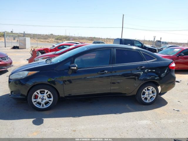 3FADP4BJ6FM221074 Ford FIESTA SE