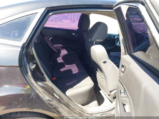 3FADP4BJ6FM221074 Ford FIESTA SE
