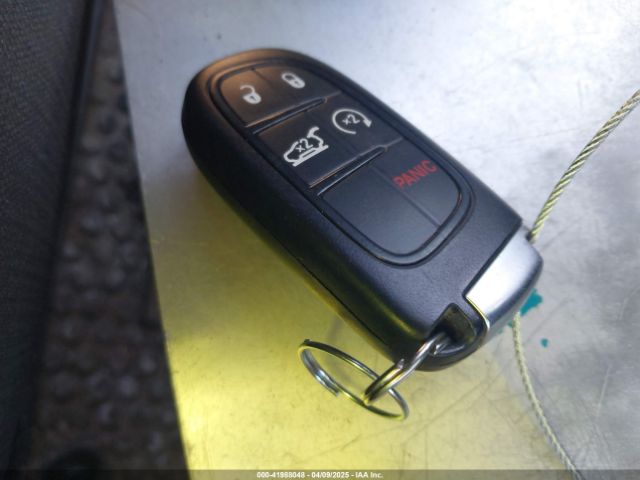 1C4PJMBS4EW179763 Jeep Cherokee Trailhawk