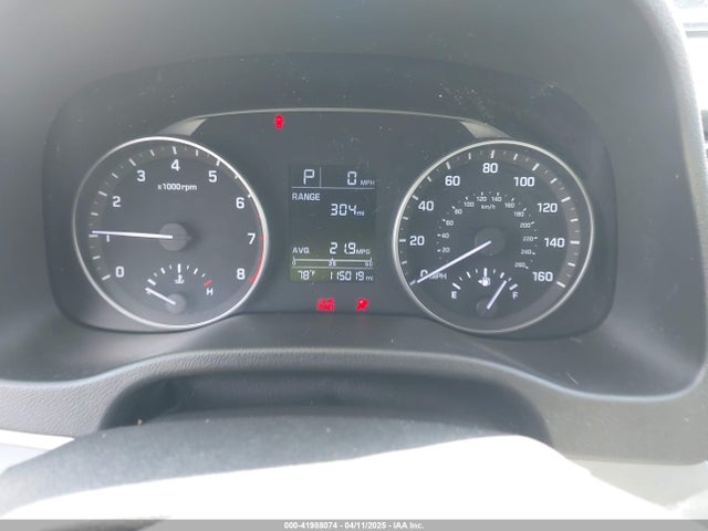 5NPD84LF7HH045307 Hyundai ELANTRA SE