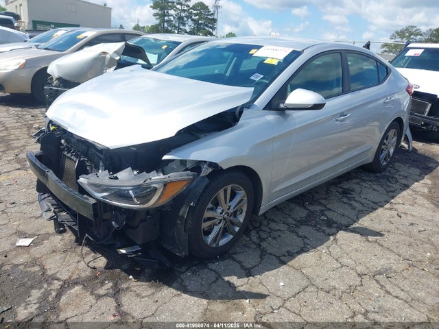 5NPD84LF7HH045307 Hyundai ELANTRA SE