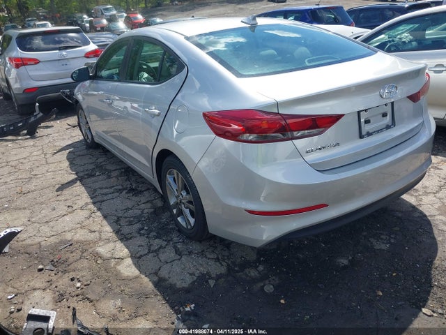 5NPD84LF7HH045307 Hyundai ELANTRA SE