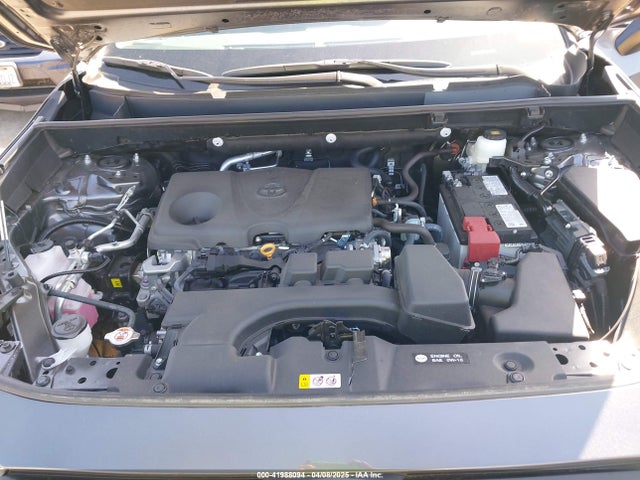 2T3P1RFV6RC476315 Toyota Rav4 Xle