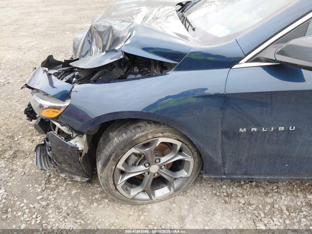 1G1ZD5ST0LF083861 Chevrolet Malibu Fwd Lt