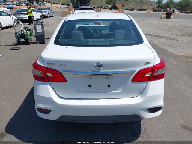 3N1AB7AP2JY208328 Nissan SENTRA SV